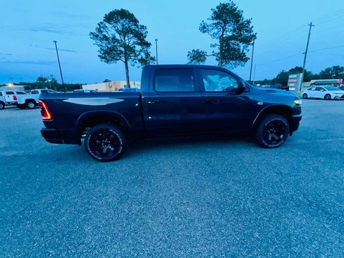 New 2026 RAM 1500 Big Horn AWD/4WD image 9
