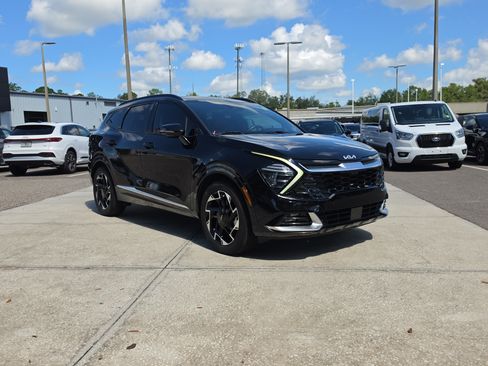 Used 2023 Kia Sportage SX FWD image 2