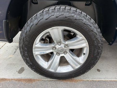 Used 2015 RAM 1500 Sport w/ Remote Start & Security Group image 45