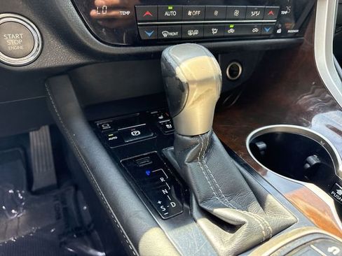 Used 2017 Lexus RX 350 AWD w/ Premium Package image 20