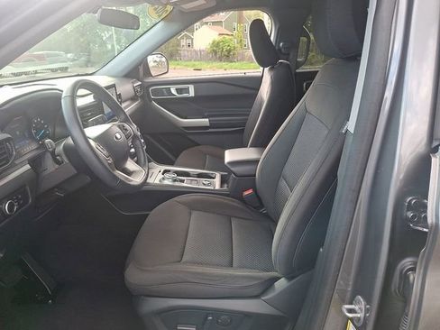 Certified 2023 Ford Explorer XLT AWD/4WD image 13