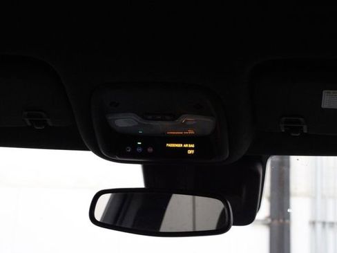 Used 2021 Chevrolet TrailBlazer ACTIV w/ Convenience Package image 23