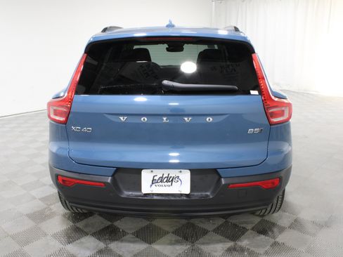 Used 2023 Volvo XC40 B5 Plus w/ Driver Assist Package AWD/4WD image 29