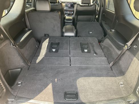 Used 2022 Dodge Durango SRT w/ SRT Interior Appearance Group AWD/4WD image 53