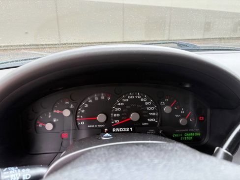 Used 2005 Ford Explorer Sport XLT image 14