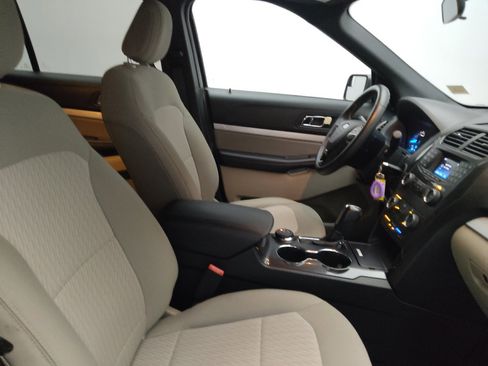 Used 2018 Ford Explorer 4WD image 21