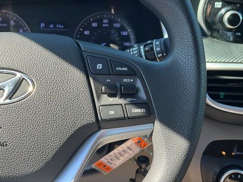 Used 2019 Hyundai Tucson SE w/ Cargo Package image 15