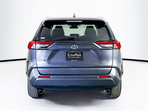 Used 2024 Toyota RAV4 LE image 7