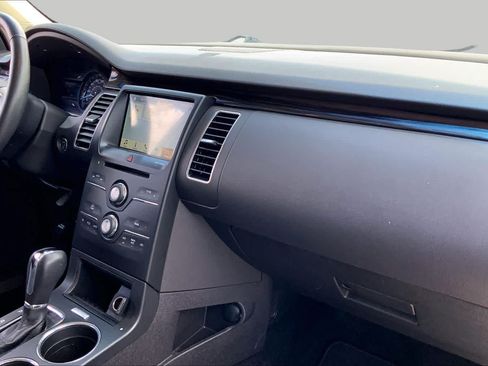 Used 2018 Ford Flex SEL w/ Equipment Group 202A FWD image 19