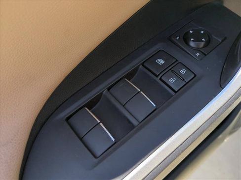 Certified 2019 Toyota RAV4 Limited AWD/4WD image 12