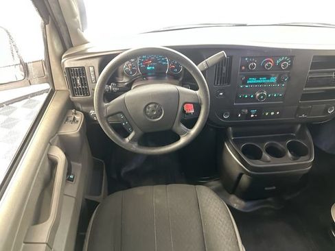 Used 2022 GMC Savana 2500 w/ Driver Convenience Package RWD image 13