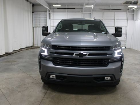 Used 2021 Chevrolet Silverado 1500 RST AWD/4WD image 3