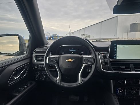 Used 2024 Chevrolet Tahoe LT image 2