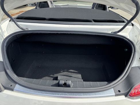 Used 2018 Mercedes-Benz AMG GT Roadster image 21