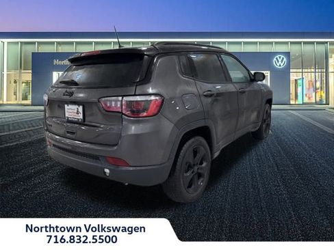 Used 2018 Jeep Compass Altitude w/ Popular Equipment Group image 3