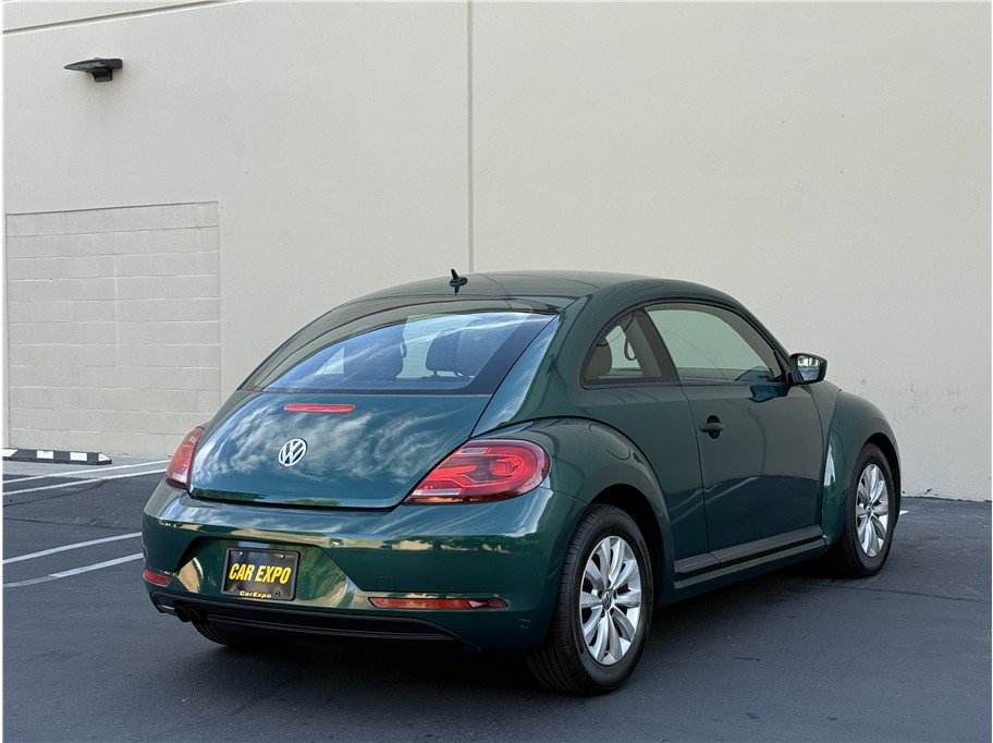 Used 2017 Volkswagen Beetle 1.8T FWD image 6