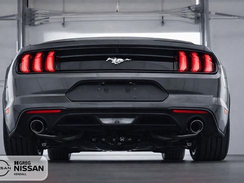 Used 2018 Ford Mustang Coupe w/ Equipment Group 101A image 6