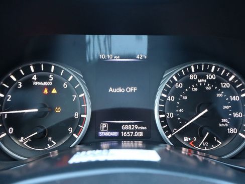 Used 2018 INFINITI Q50 Luxe w/ Essential Package (3.0T Luxe) image 33