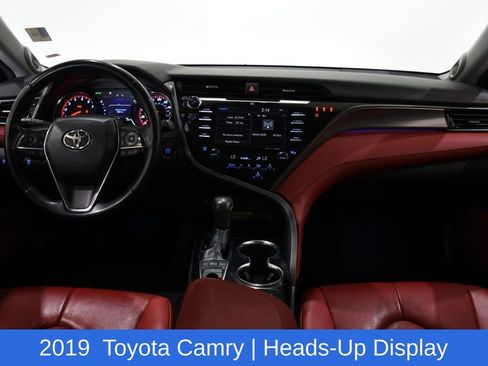 Used 2019 Toyota Camry XSE FWD image 8