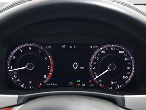 Used 2019 Volkswagen Atlas SEL Premium image 18