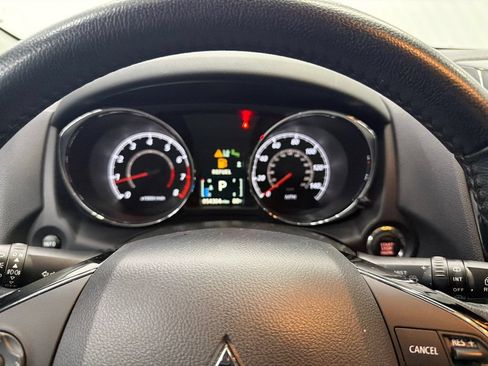 Used 2024 Mitsubishi Outlander Sport SE AWD/4WD image 25