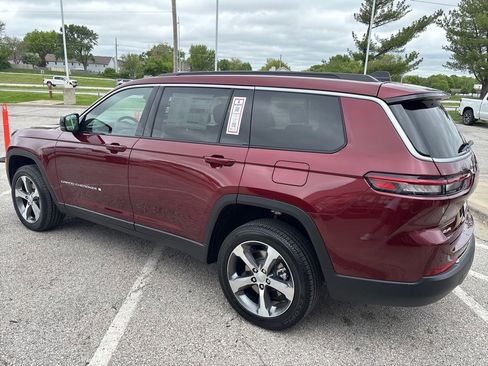 New 2026 Jeep Grand Cherokee L Limited AWD/4WD image 20
