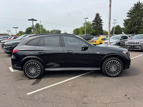Used 2025 Mercedes-Benz GLC 350e 4MATIC image 27