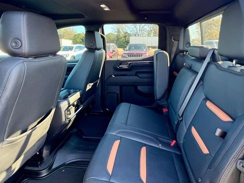 Used 2023 GMC Sierra 1500 AT4 w/ AT4 Preferred Package image 13