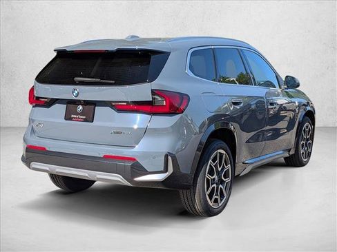 New 2026 BMW X1 xDrive28i w/ Technology Package AWD/4WD image 2