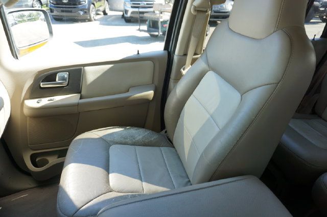 Used 2004 Ford Expedition Eddie Bauer RWD image 34