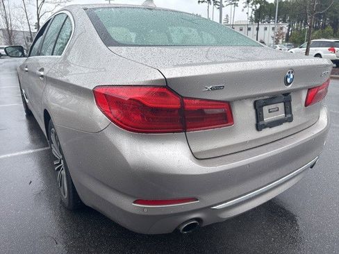 Used 2019 BMW 530i xDrive w/ Luxury Package image 14