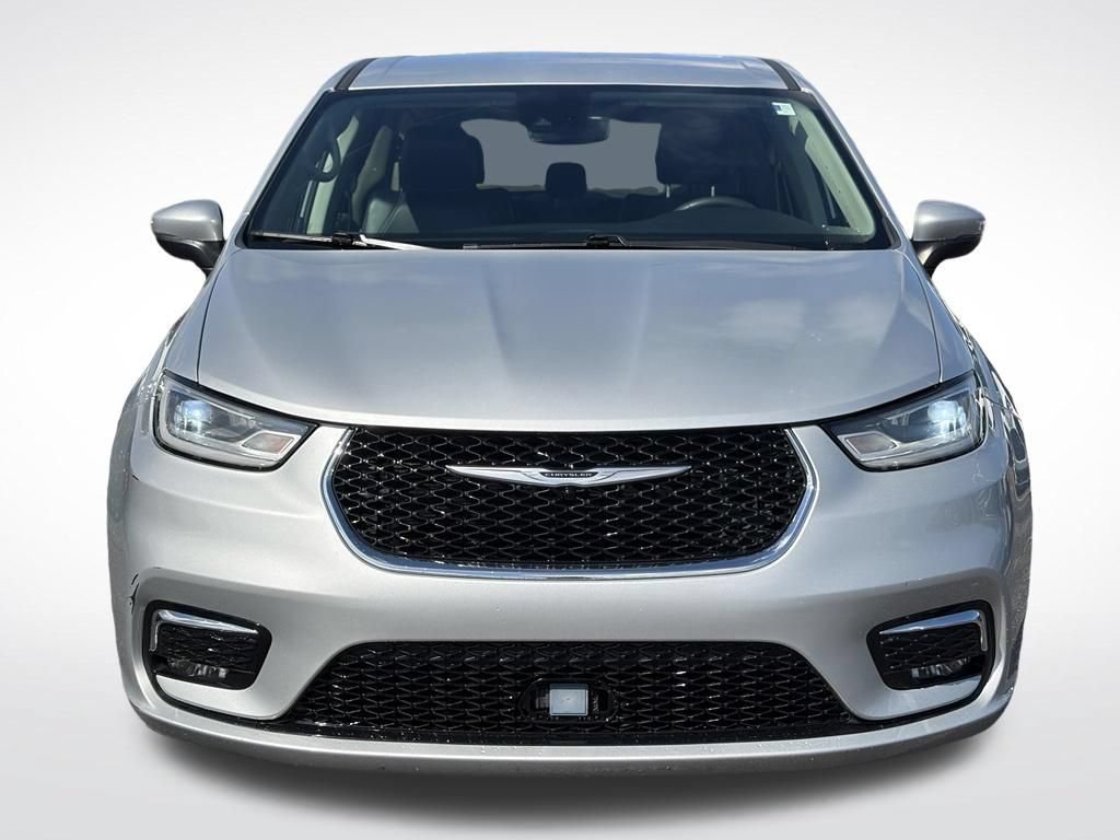 Certified 2023 Chrysler Pacifica Touring-L FWD image 4