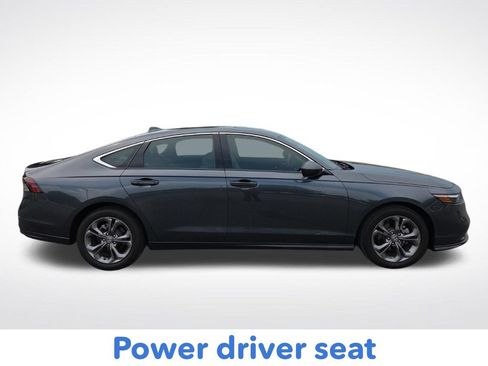 Used 2024 Honda Accord EX image 2