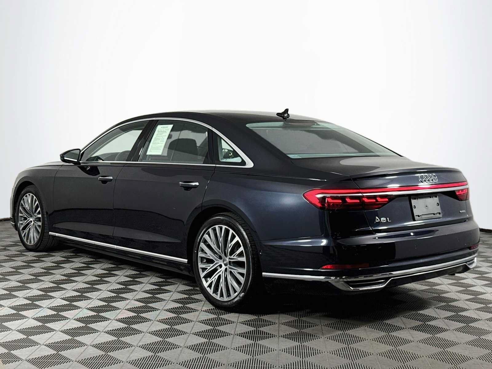 Used 2020 Audi A8 L 4.0T w/ Executive Package AWD/4WD image 7