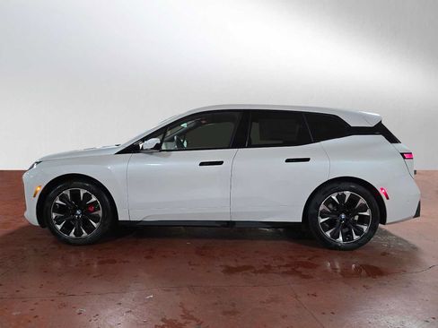 Used 2026 BMW iX xDrive60 w/ M Sport Package AWD/4WD image 6