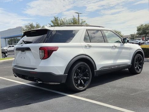 Used 2023 Ford Explorer ST-Line w/ Class IV Trailer Tow Package RWD image 6