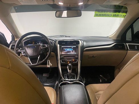 Used 2016 Ford Fusion Energi SE image 24