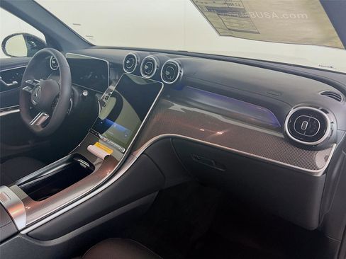 New 2026 Mercedes-Benz GLC 300 4MATIC image 28