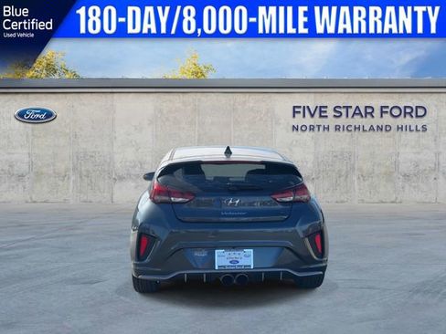 Used 2019 Hyundai Veloster Turbo R-Spec image 9