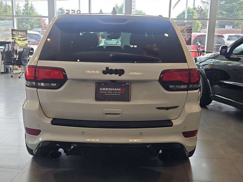 Used 2019 Jeep Grand Cherokee Trackhawk AWD/4WD image 6