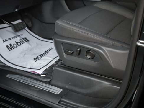 New 2026 Chevrolet Silverado 1500 LT Trail Boss w/ LPO, Dark Essentials Package image 17