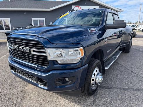 Used 2021 RAM 3500 Big Horn w/ Level 1 Equipment Group AWD/4WD image 9