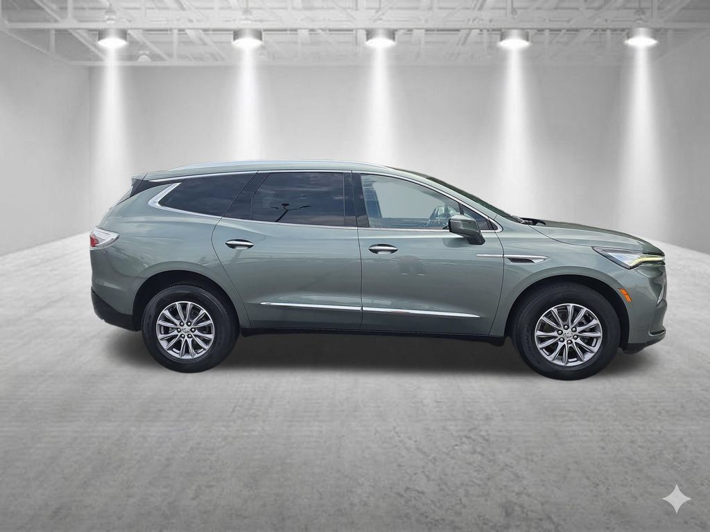 Certified 2023 Buick Enclave Essence FWD image 2