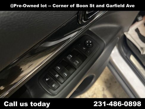 Used 2020 Jeep Grand Cherokee Trailhawk AWD/4WD image 16