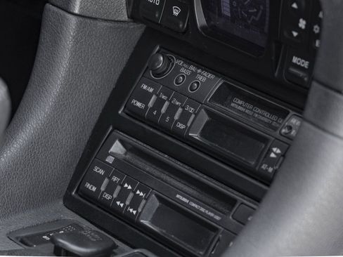 Used 1992 Mitsubishi 3000GT VR-4 image 29