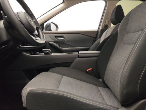 Used 2023 Nissan Rogue SV AWD/4WD image 17