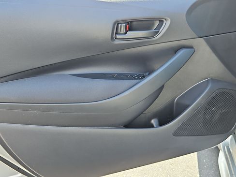 Used 2026 Toyota Corolla LE FWD image 11