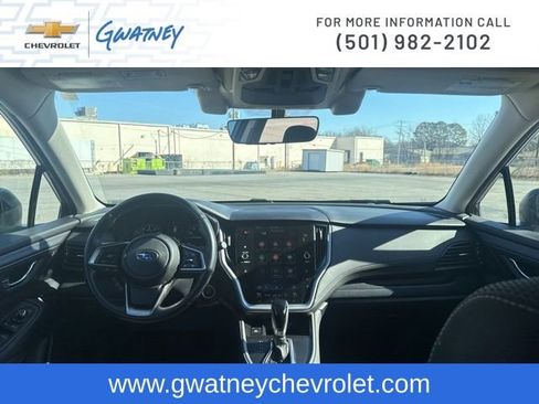 Used 2022 Subaru Outback Premium image 19