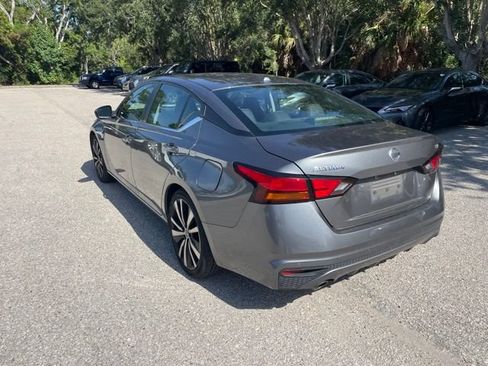 Used 2022 Nissan Altima 2.5 SR FWD image 4