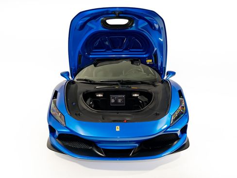 Certified 2022 Ferrari F8 Tributo RWD image 36